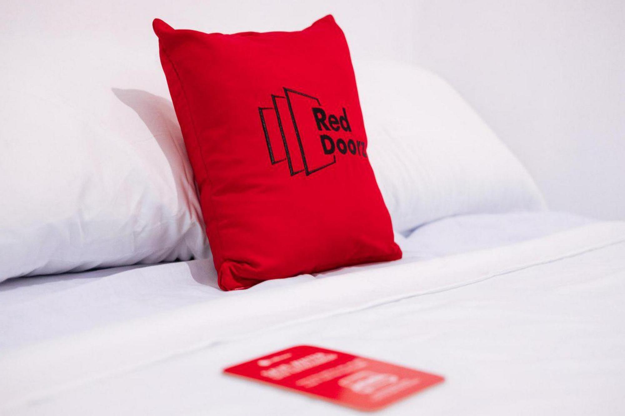 Hotel Reddoorz Near Mojokerto Train Station Extérieur photo